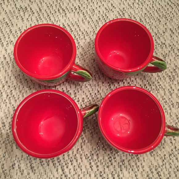 Pretty little cups - Picture 2 of 6